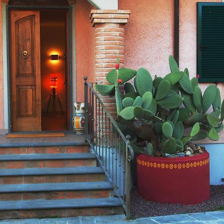 Villa La Casa Di Mario Massa  Exterior foto