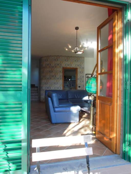 Villa La Casa Di Mario Massa  Exterior foto